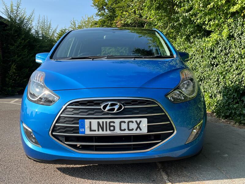 HYUNDAI IX20