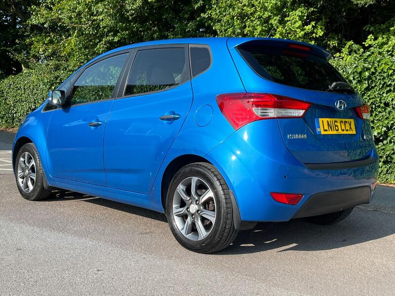 HYUNDAI IX20