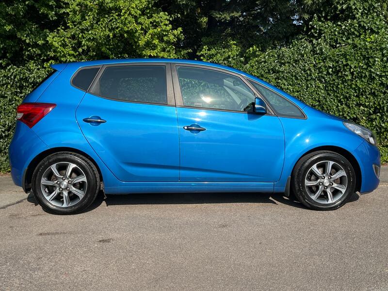 HYUNDAI IX20