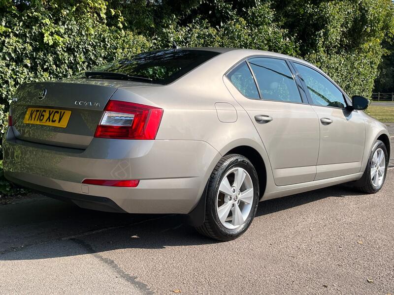 SKODA OCTAVIA