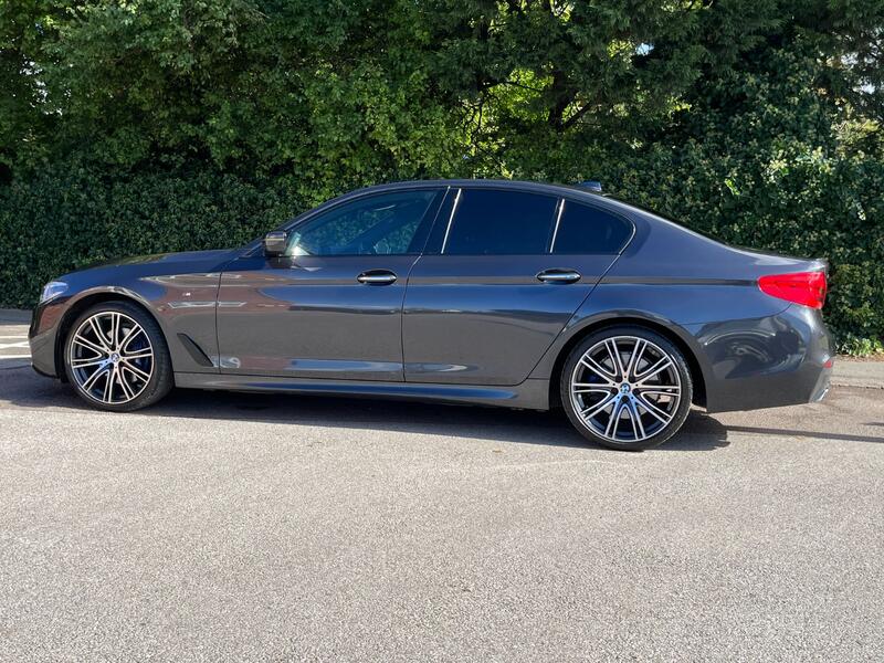 BMW 5 SERIES