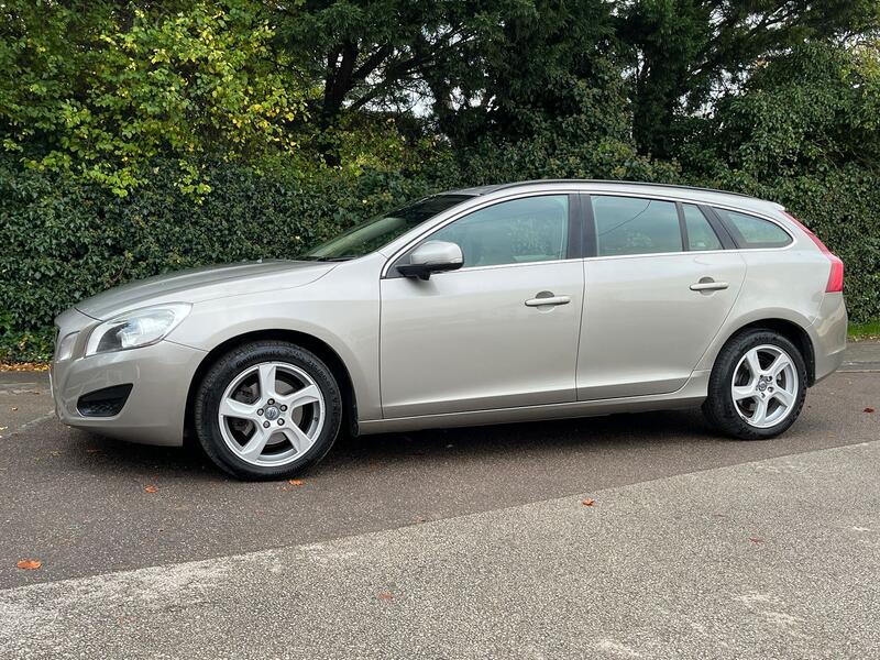 VOLVO V60