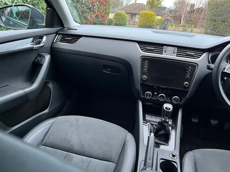 SKODA OCTAVIA