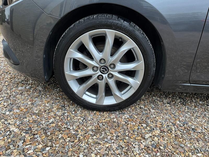 MAZDA MAZDA3