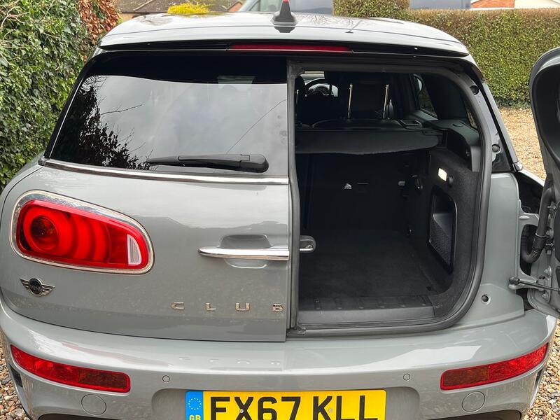 MINI CLUBMAN