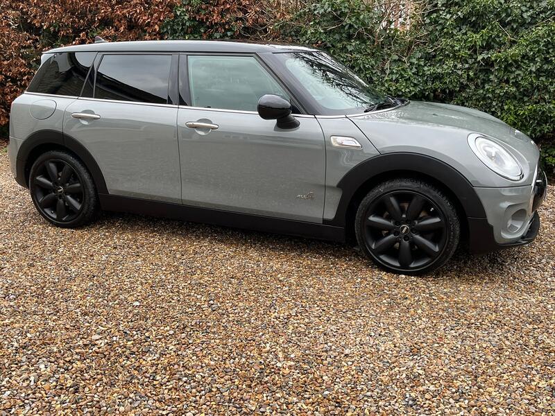 MINI CLUBMAN