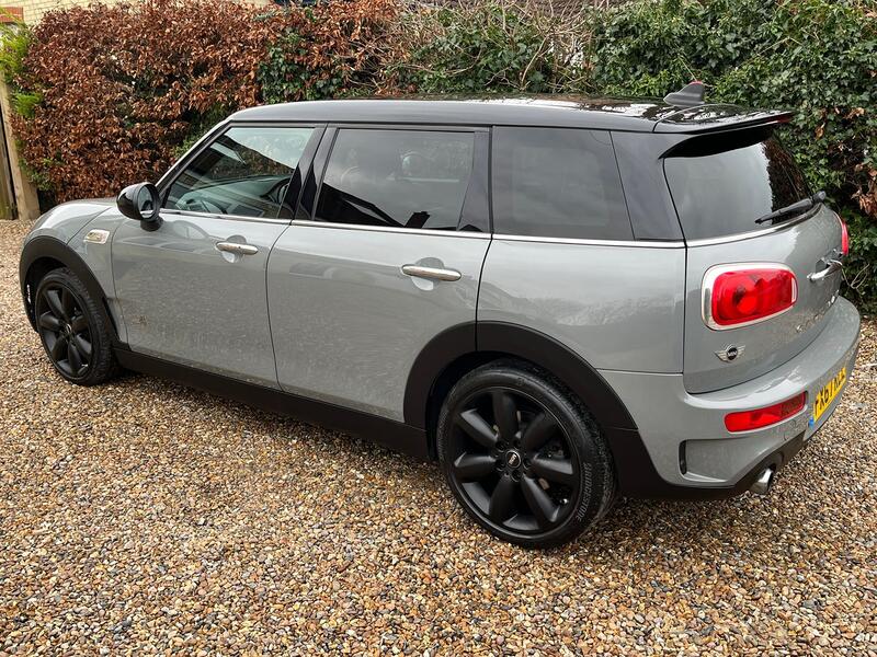 MINI CLUBMAN