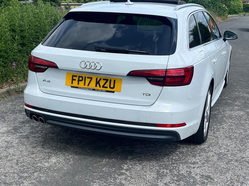 AUDI A4 AVANT