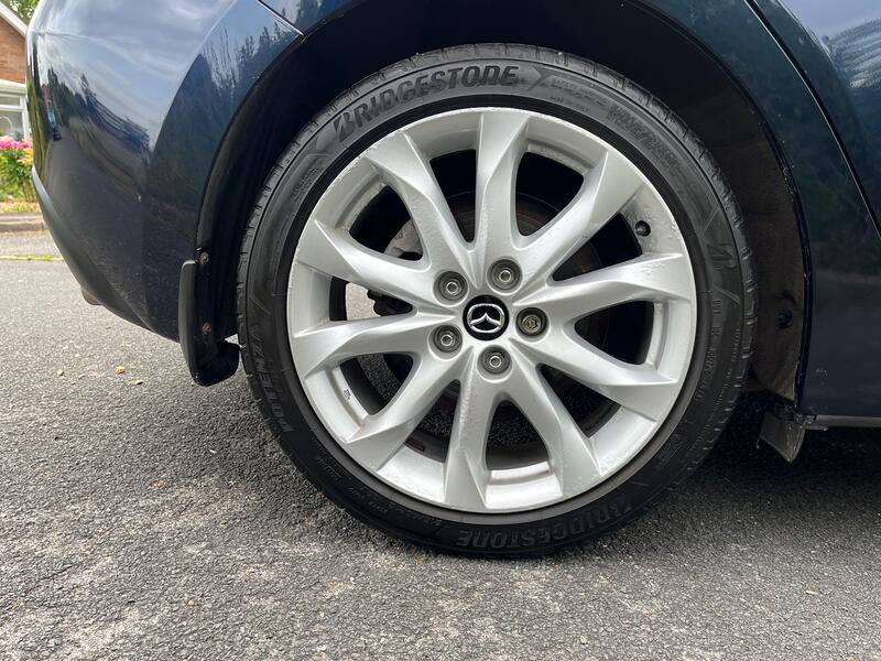 MAZDA MAZDA3