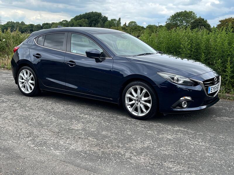 MAZDA MAZDA3