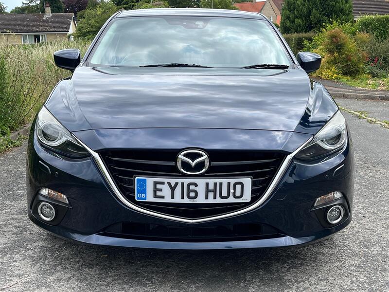 MAZDA MAZDA3