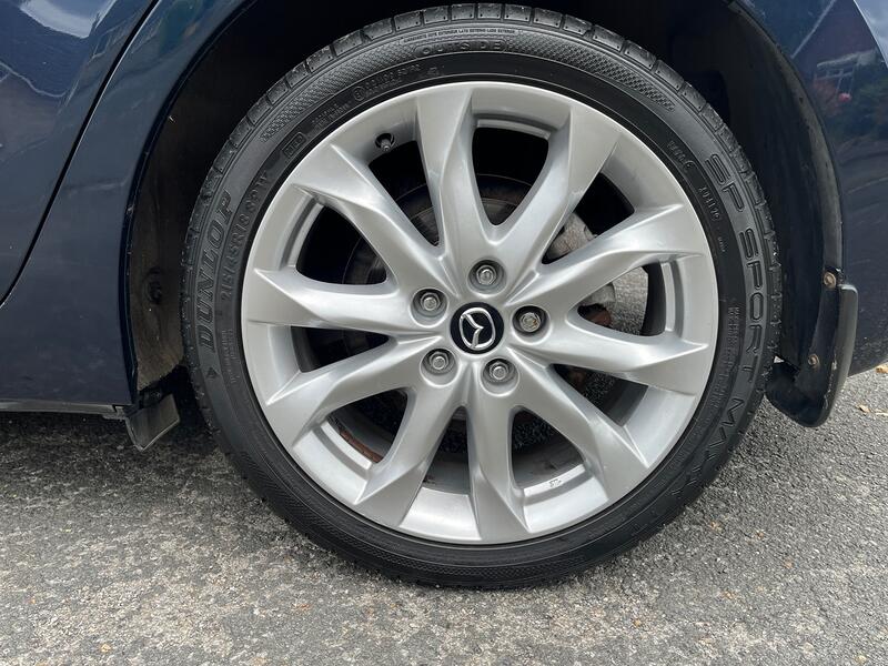 MAZDA MAZDA3