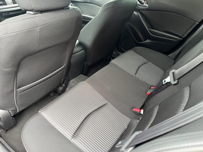 MAZDA MAZDA3