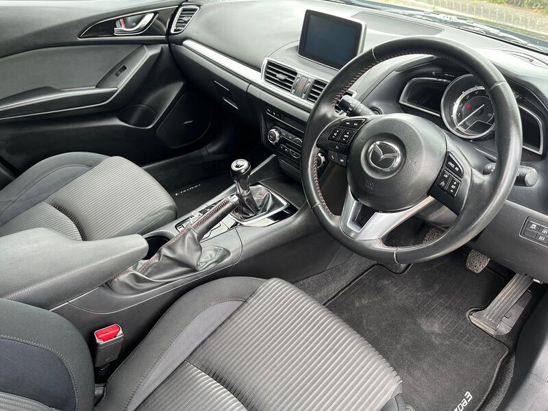 MAZDA MAZDA3
