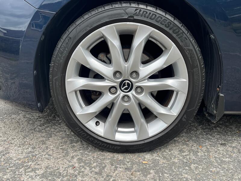 MAZDA MAZDA3