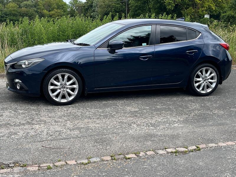 MAZDA MAZDA3