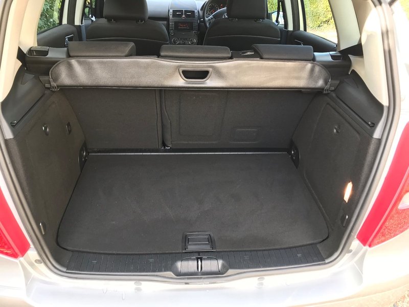 MERCEDES-BENZ A CLASS