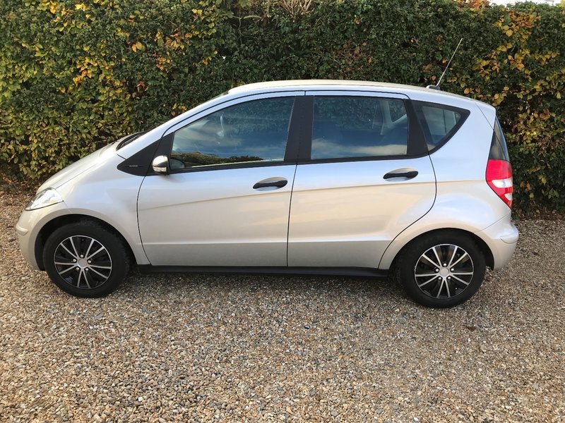 MERCEDES-BENZ A CLASS