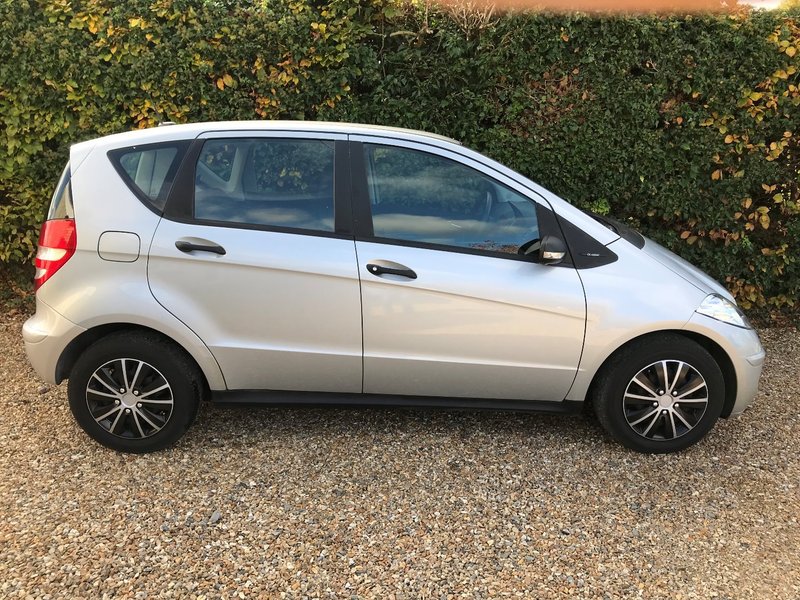 MERCEDES-BENZ A CLASS