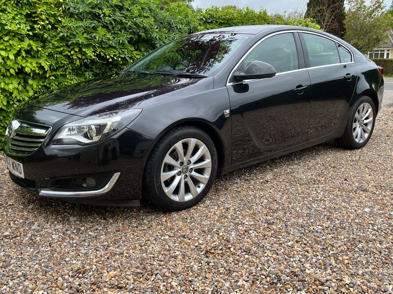 VAUXHALL INSIGNIA