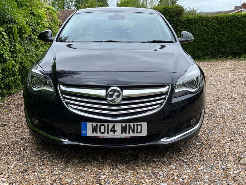 VAUXHALL INSIGNIA
