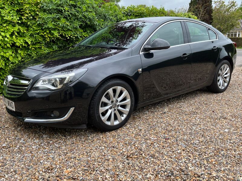VAUXHALL INSIGNIA