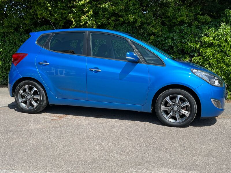 HYUNDAI IX20