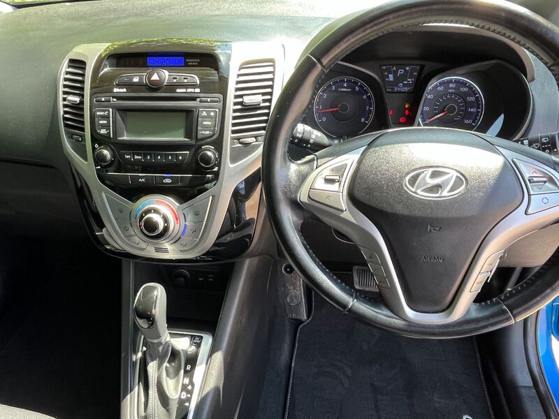 HYUNDAI IX20