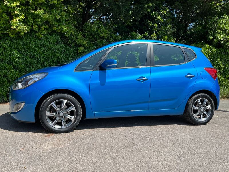 HYUNDAI IX20